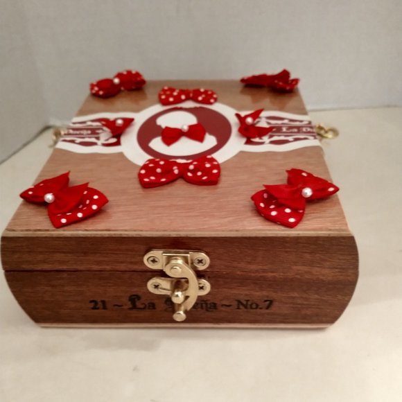 Original Suenos de Saundra Upcycled LA DUENA Cigar Box Purse - Picture 3 of 12